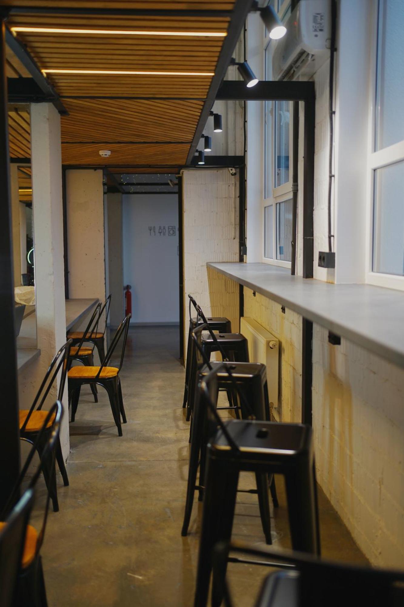 Capsule Hotel Constellation 91 Lwów Zewnętrze zdjęcie